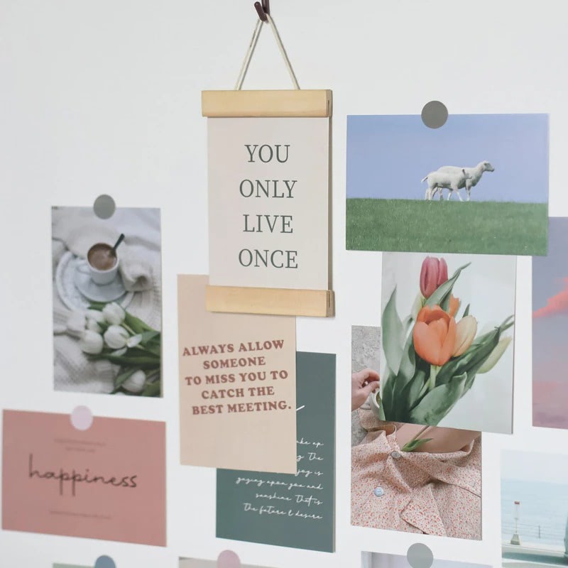 Wandcollage Kaarten met Kleuren en Quotes