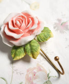 Coquette Rozen Wandhaak