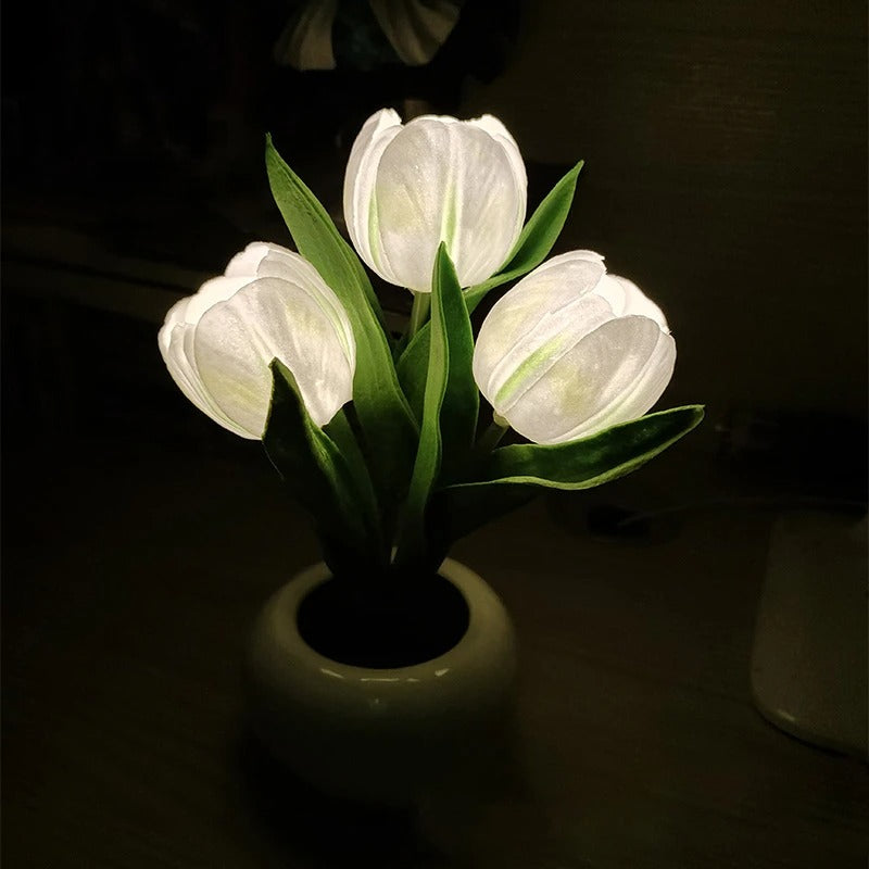 LED Nachtlampje in Mini Pot met Tulpen