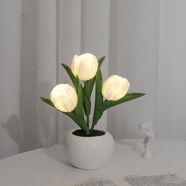 LED Nachtlampje in Mini Pot met Tulpen