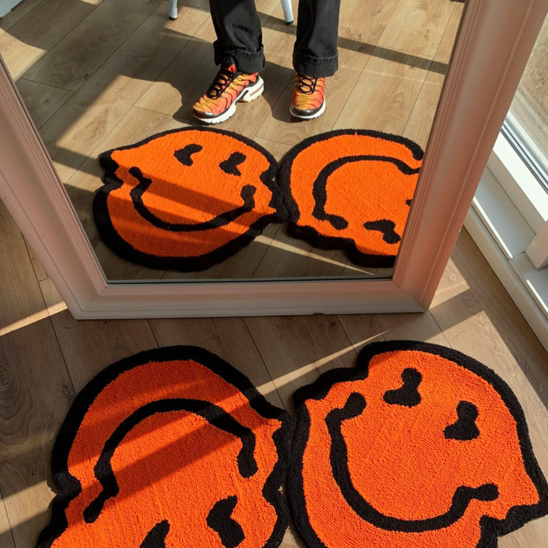 Melted Smiley Fluffy Accent Tapijt