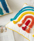 Kussenhoes met Regenboog Kwastjes