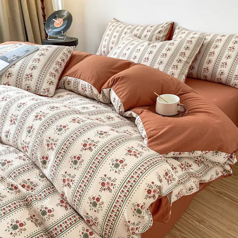 Retro Bruine Bloemenprint Beddengoedset