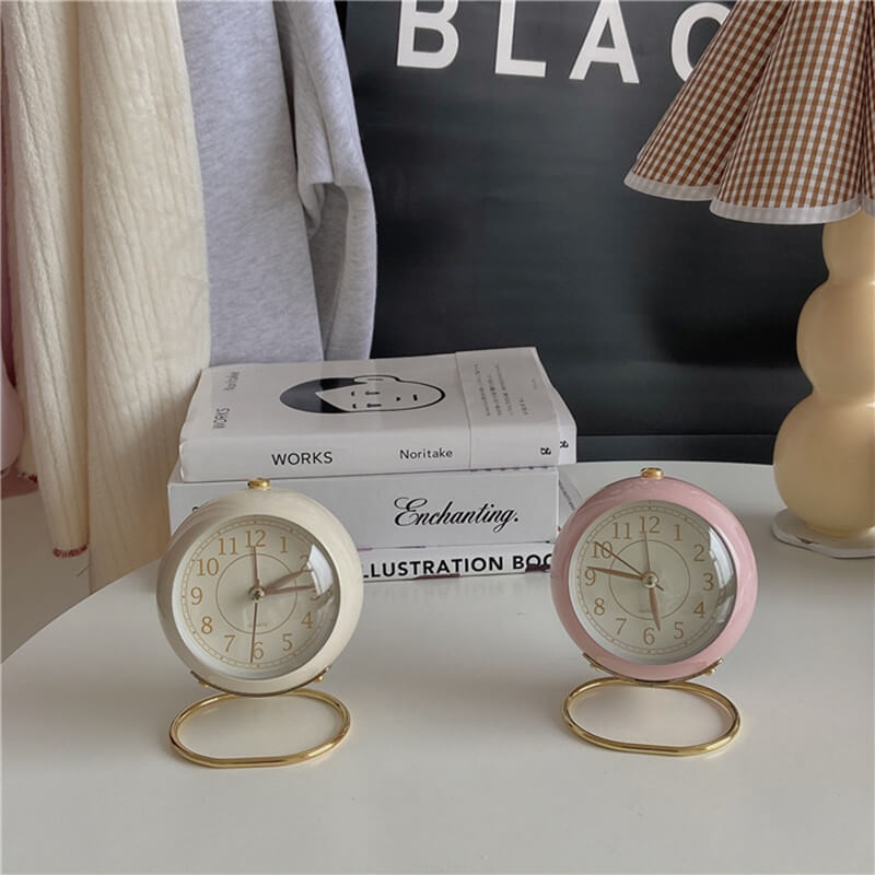 Vintage Ronde Klok (Met Alarm)
