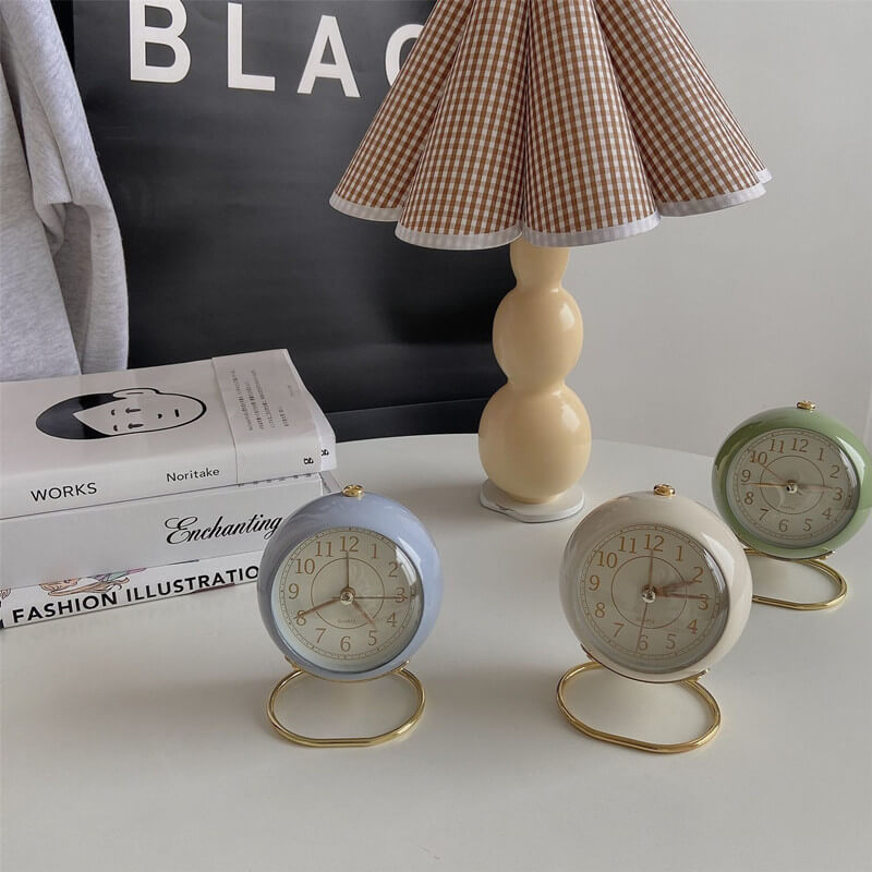 Vintage Ronde Klok (Met Alarm)